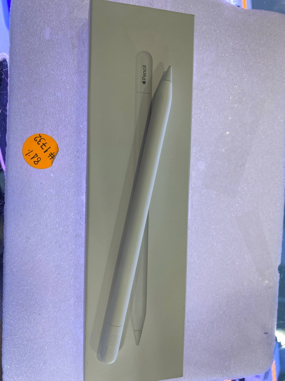 25b71151-1b1c-4836-9a43-51f1aa913c31.jpg - Apple Pencil USB-C | https://pkmobile0952566995.com/pkshop