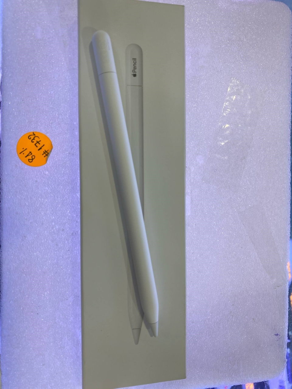 6f72944a-deb4-48d8-9804-bd3ee6e89b57.jpg - Apple Pencil USB-C | https://pkmobile0952566995.com/pkshop